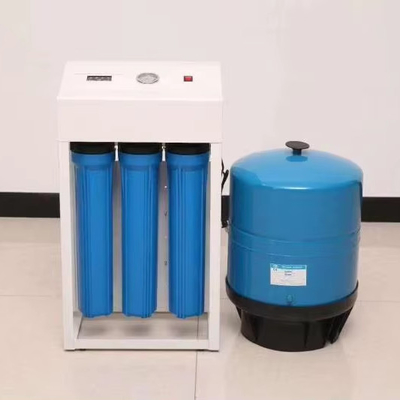 주문 자동 운용 소금 물에서 순수 물 처리 기계 SU304 강철 500l / H RO 정화 장비 online manufacture